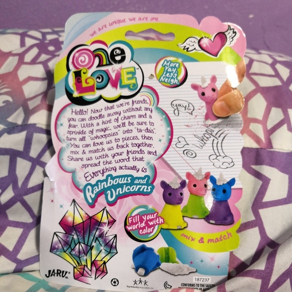 ✨ FREE with any Purchase! - Picture 3 of 3